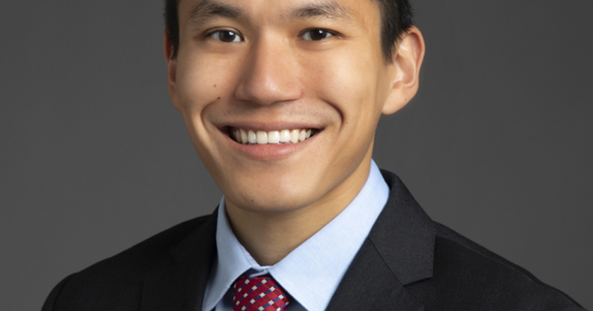 Edward Hur, MD - Orthopedic Surgeon | Midwest Orthopaedics at Rush